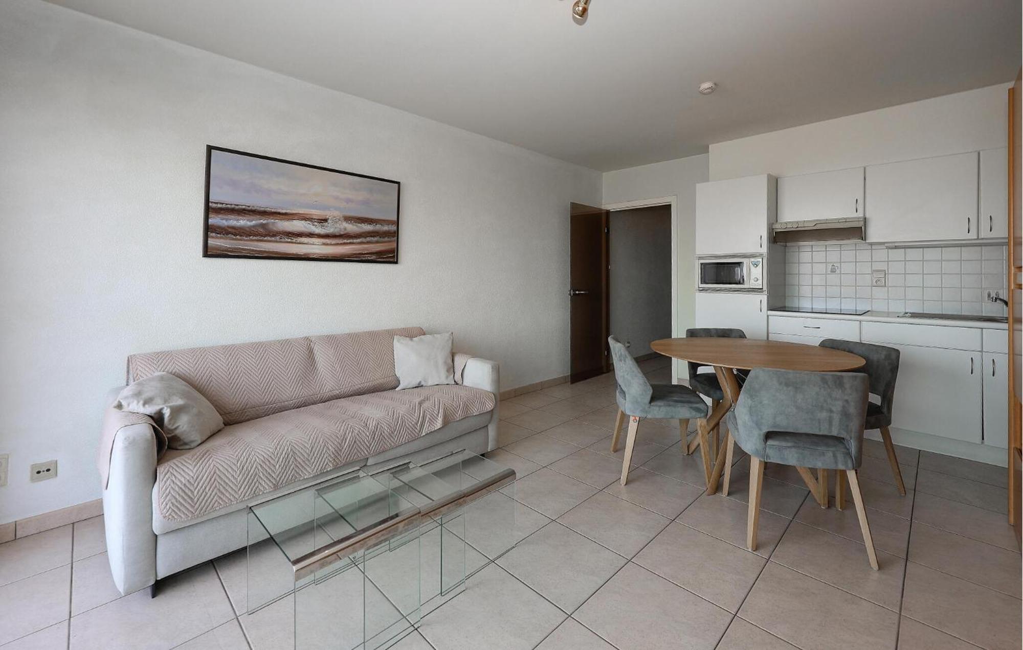 Awesome Apartment In Oostende With House Sea View Ngoại thất bức ảnh
