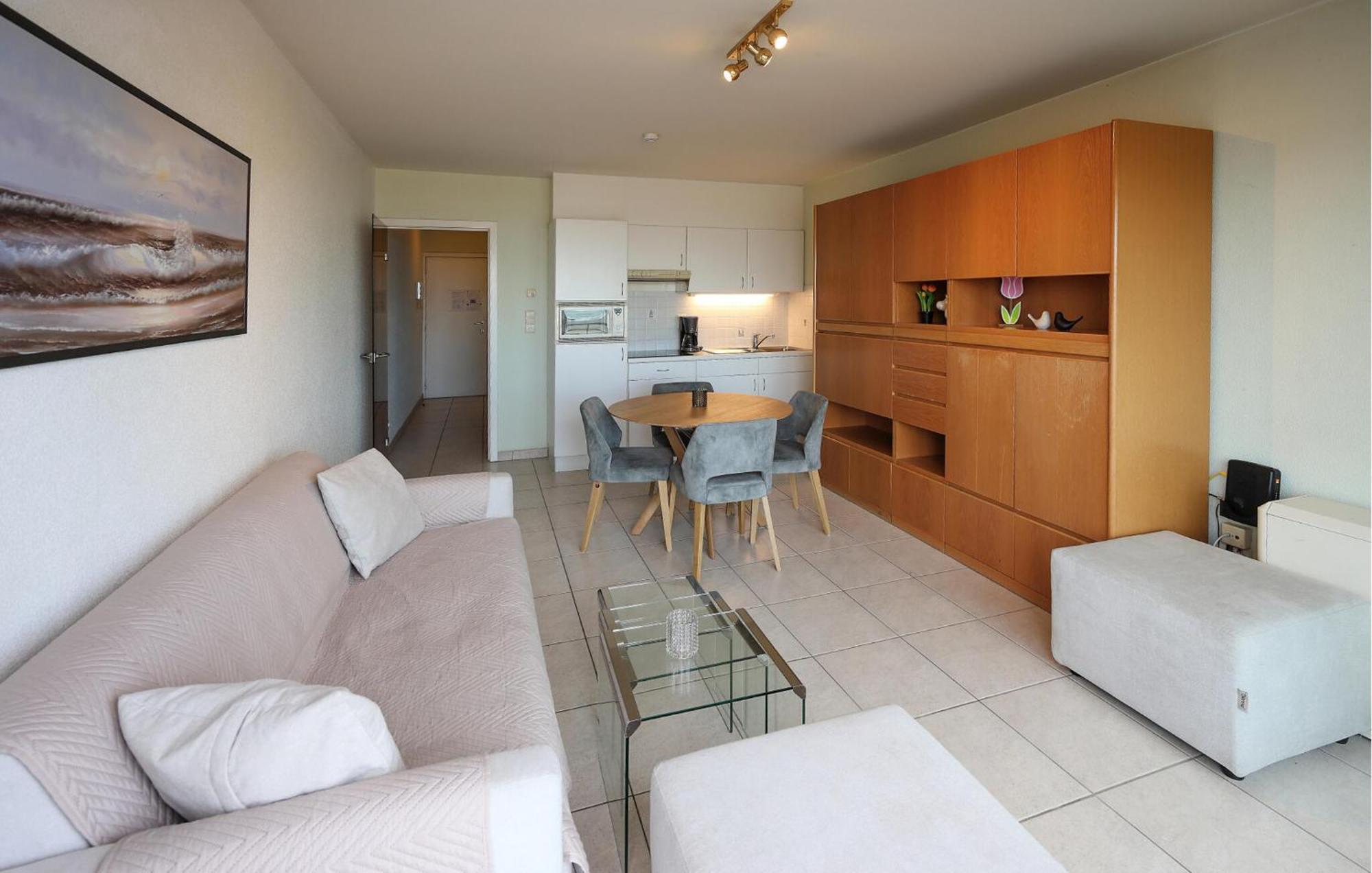 Awesome Apartment In Oostende With House Sea View Ngoại thất bức ảnh